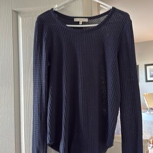 Super cute thin thermal navy blue shirt